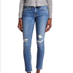 FRAME DENIM Le Skinny De Jeanne in medium wash